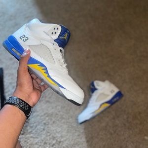 Jordan 5 Laney